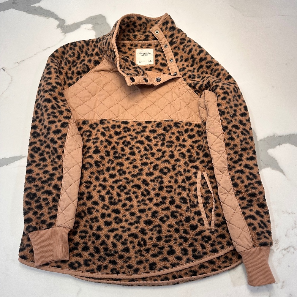 Abercrombie and Fitch quarter snap fleece leopard womens medium